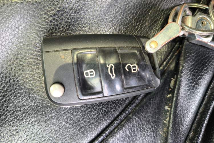 Used Skoda Octavia 2018 TSI230 DSG Comfort Edition Vehicle Key