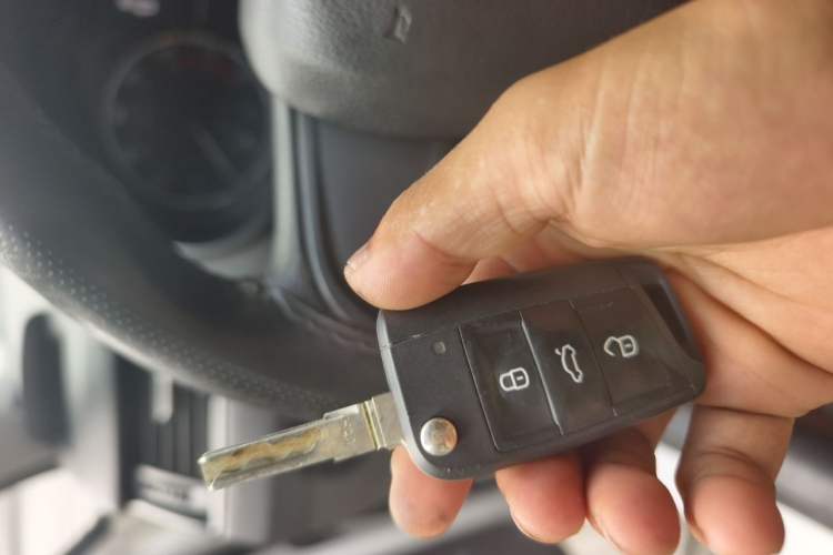 Used Skoda Octavia 2018 1.6L Manual Standard Edition Vehicle Key