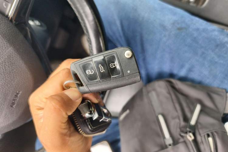 Used Skoda Octavia 2018 TSI280 DSG Flagship Edition Vehicle Key