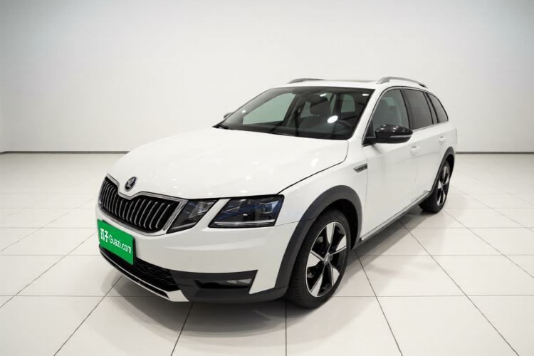 Ojetý Skoda Octavia 2018 Station Wagon TSI280 DSG Luxury Edition Guazi used car, China used car export, Used car for sale, Used  cars, Cheapest cars for sale