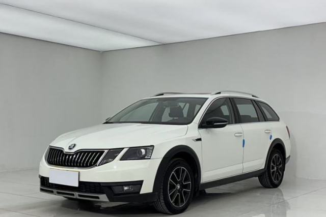 Used Skoda Octavia 2018 Station Wagon TSI230 DSG Luxury Edition