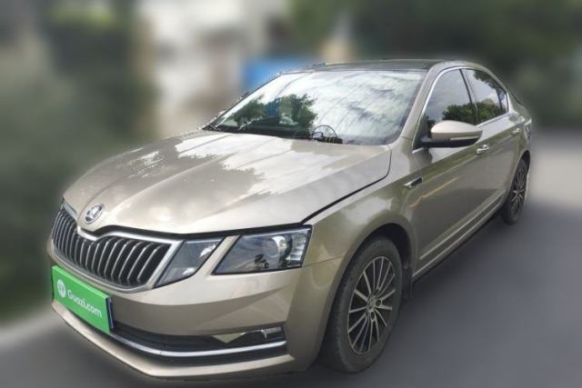Used Skoda Octavia 2018 1.6L Automatic Luxury Edition