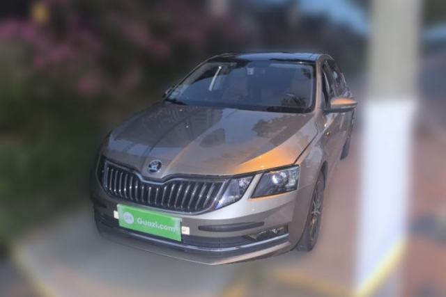 Used Skoda Octavia 2018 1.6L Automatic Luxury Edition