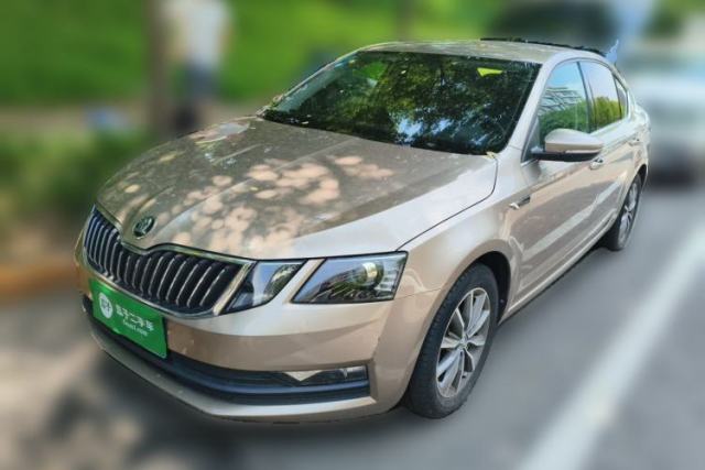 Used Skoda Octavia 2018 1.6L Automatic Comfort Edition