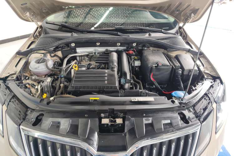 Used Skoda Octavia 2018 TSI280 DSG Luxury Edition Engine Bay