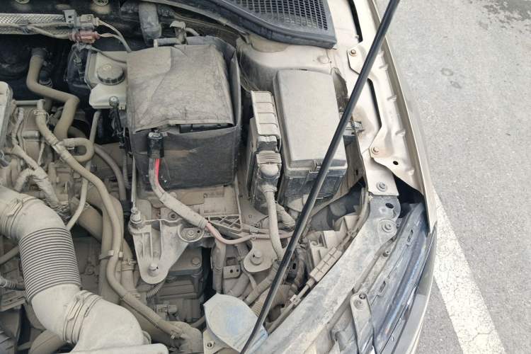 Used Skoda Octavia 2018 1.6L Automatic Comfort Edition Engine Bay Left