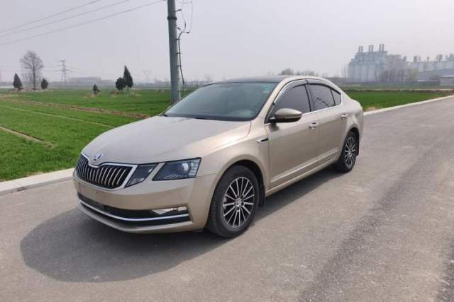 Used Skoda Octavia 2018 TSI230 DSG Luxury Edition