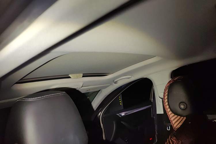 Used Skoda Octavia 2018 TSI230 DSG Luxury Edition Headliner