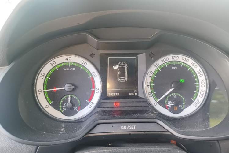 Used Skoda Octavia 2018 1.6L Automatic Luxury Edition Instrument Cluster