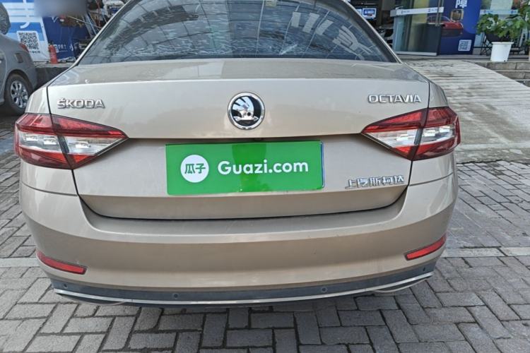 Used Skoda Octavia 2018 1.6L Automatic Luxury Edition Rear