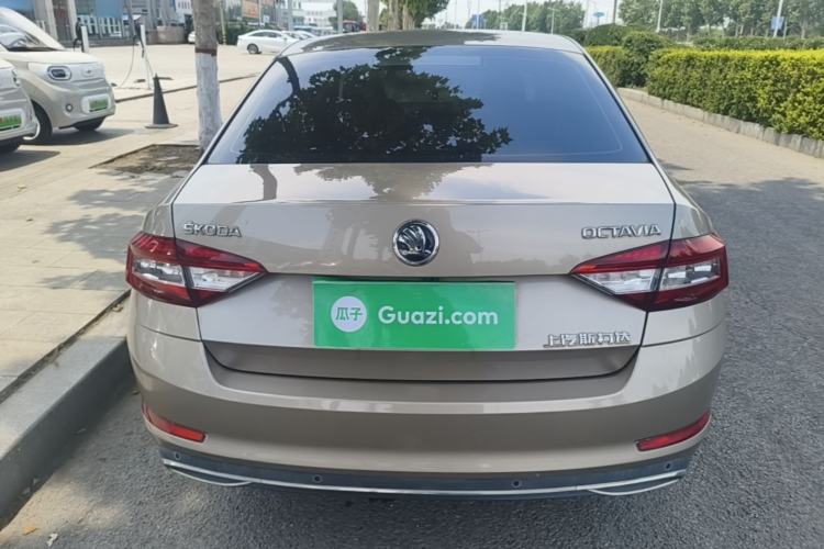 Used Skoda Octavia 2018 1.6L Automatic Luxury Edition Rear