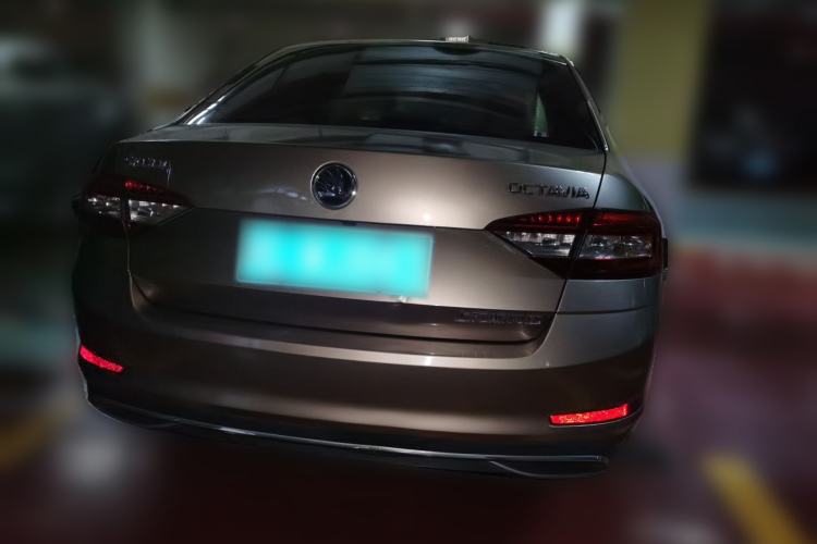 Used Skoda Octavia 2018 1.6L Automatic Luxury Edition Rear