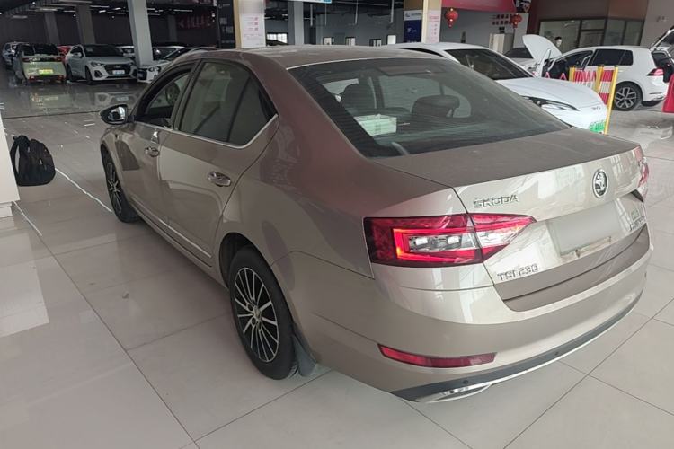 Used Skoda Octavia 2018 TSI230 DSG Luxury Enjoyment Edition Rear Left 45 Deg