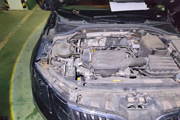 Used Skoda Octavia 2019 1.5L Automatic Comfort Edition Engine Bay Right