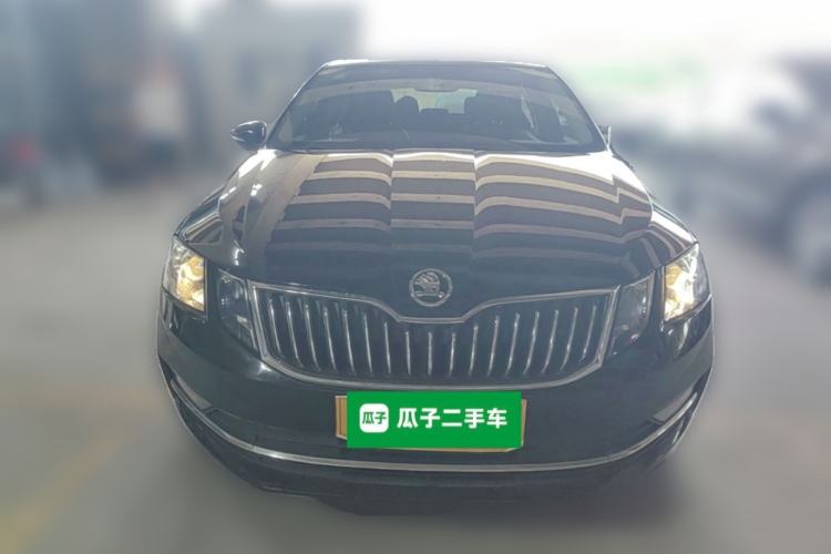 Used Skoda Octavia 2019 TSI230 DSG SmartDrive Luxury Edition China VI Front