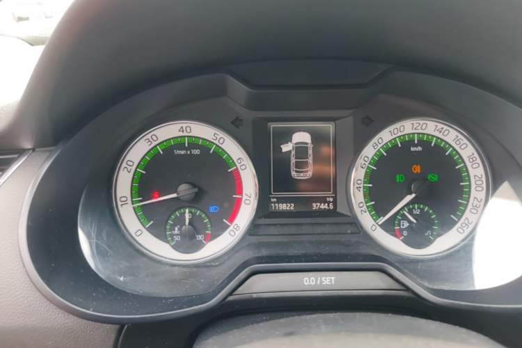 Used Skoda Octavia 2019 TSI230 DSG SmartDrive Luxury Edition China VI Instrument Cluster