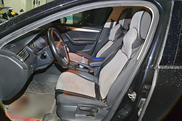 Used Skoda Octavia 2019 1.5L Automatic Comfort Edition Left Front Seat