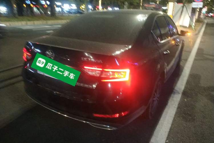 Used Skoda Octavia 2019 1.5L Automatic Luxury Edition Rear Right 45 Deg
