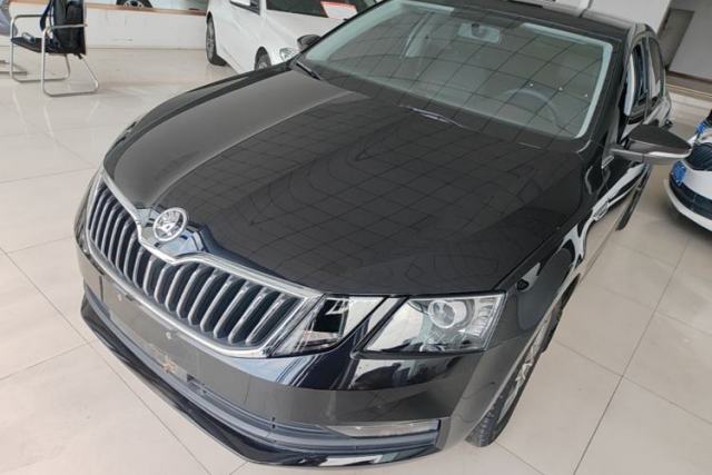 Used Skoda Octavia 2019 1.5L Automatic SmartDrive Comfort Edition China VI Standard