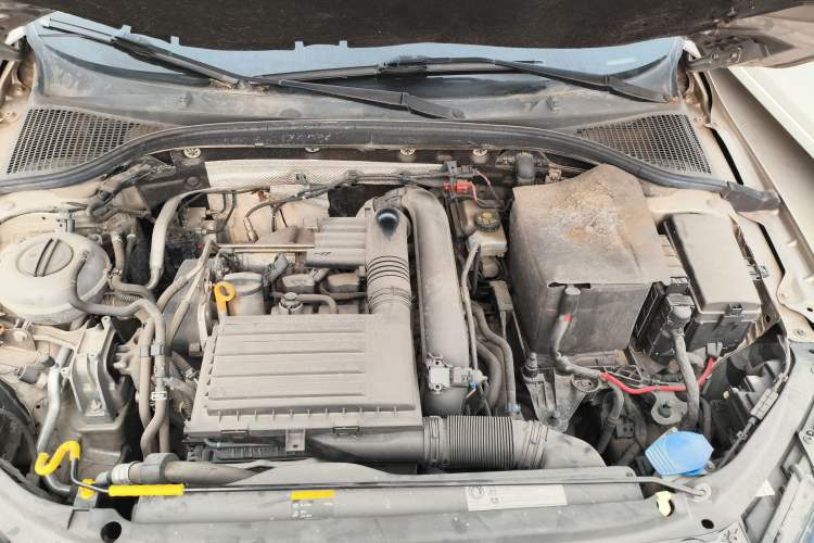 Used Skoda Octavia 2019 TSI230 DSG Luxury Edition Engine Bay
