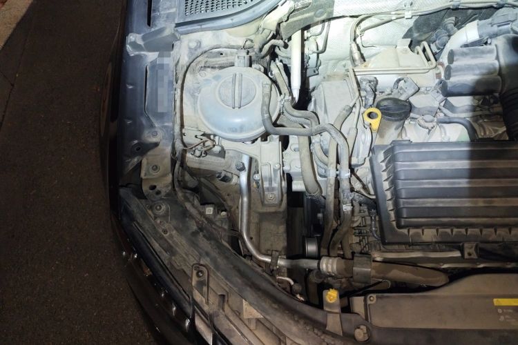 Used Skoda Octavia 2019 TSI230 DSG Luxury Edition Engine Bay Right