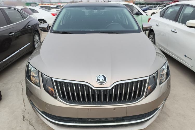 Used Skoda Octavia 2019 TSI230 DSG Luxury Edition Front
