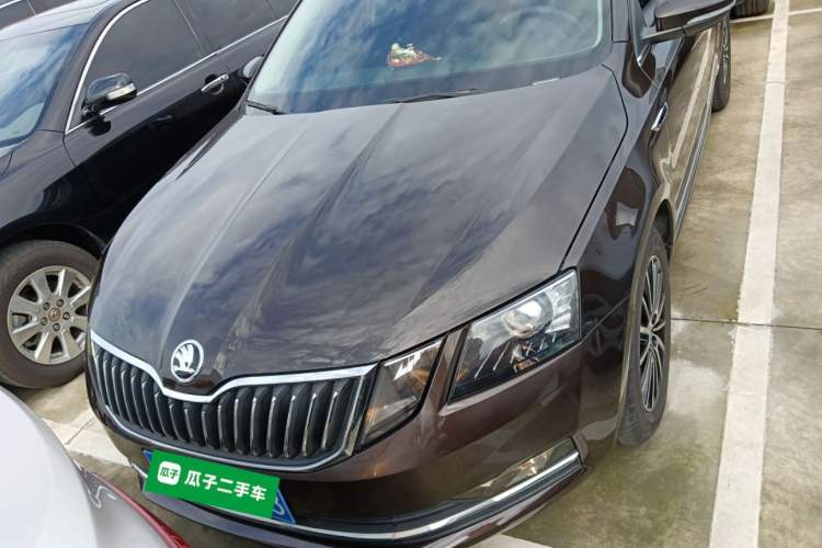 Used Skoda Octavia 2019 TSI230 DSG SmartDrive Luxury Edition China VI Front