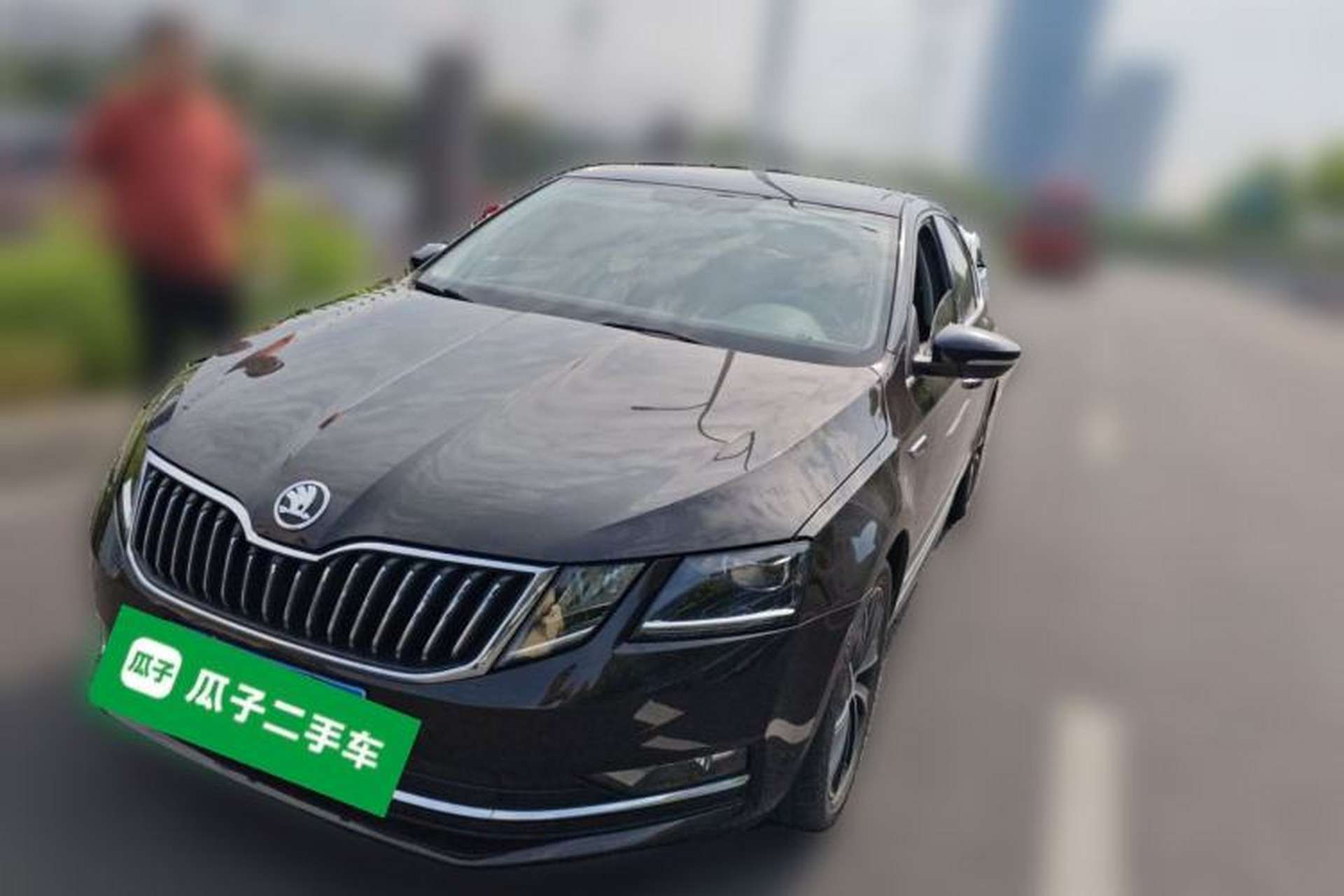 Used Skoda Octavia 2019 TSI280 DSG Luxury Edition Front Left 45 Deg