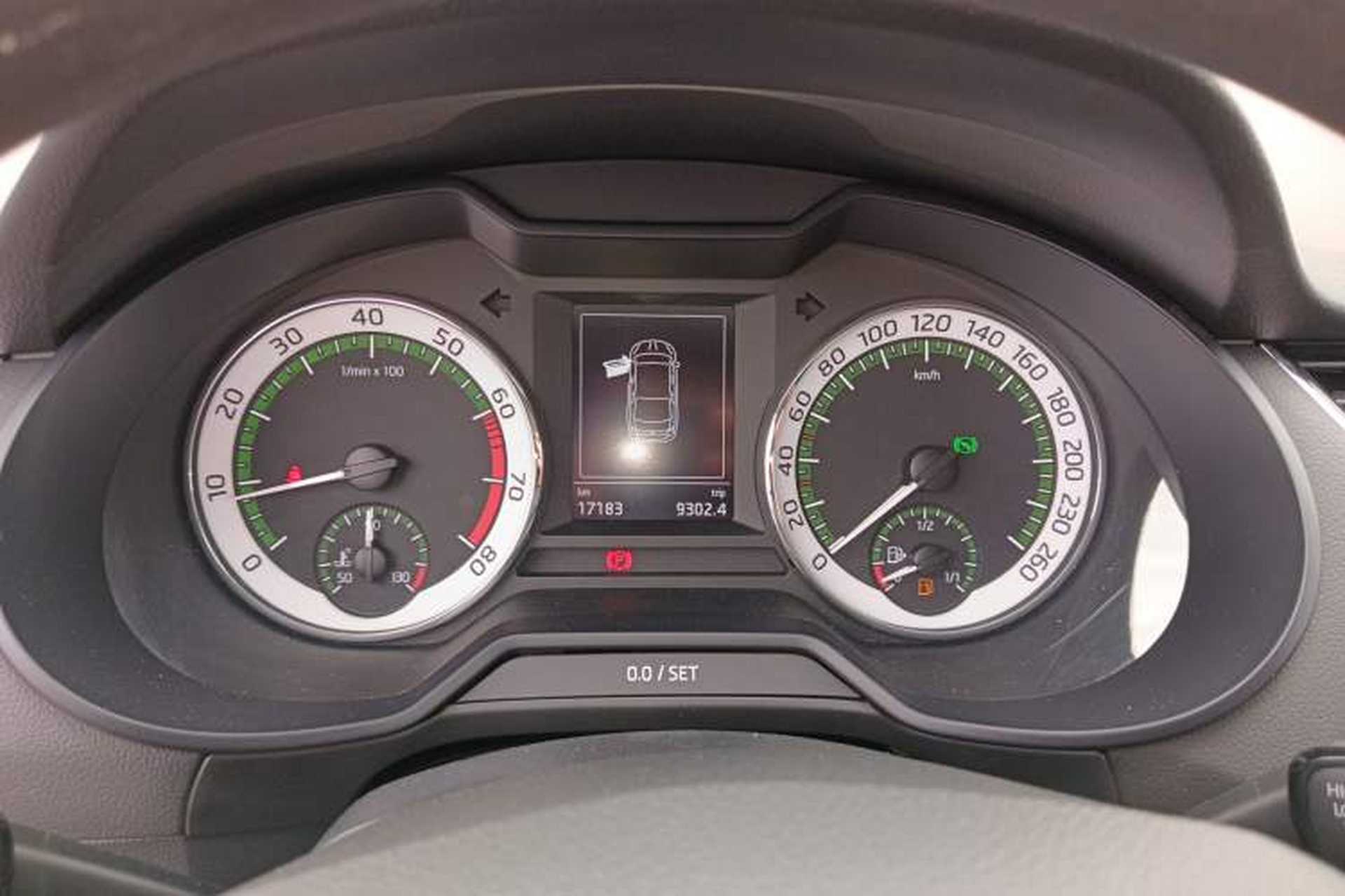 Used Skoda Octavia 2019 TSI230 DSG SmartDrive Luxury Edition China VI Instrument Cluster