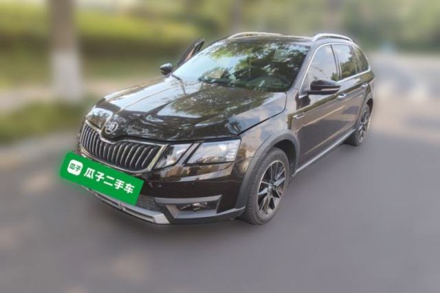 Used Skoda Octavia 2019 Station Wagon TSI230 DSG Luxury Edition China VI Standard