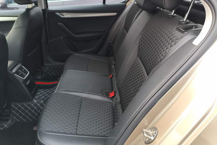 Used Skoda Octavia 2019 TSI230 DSG Luxury Edition Left Rear Seat