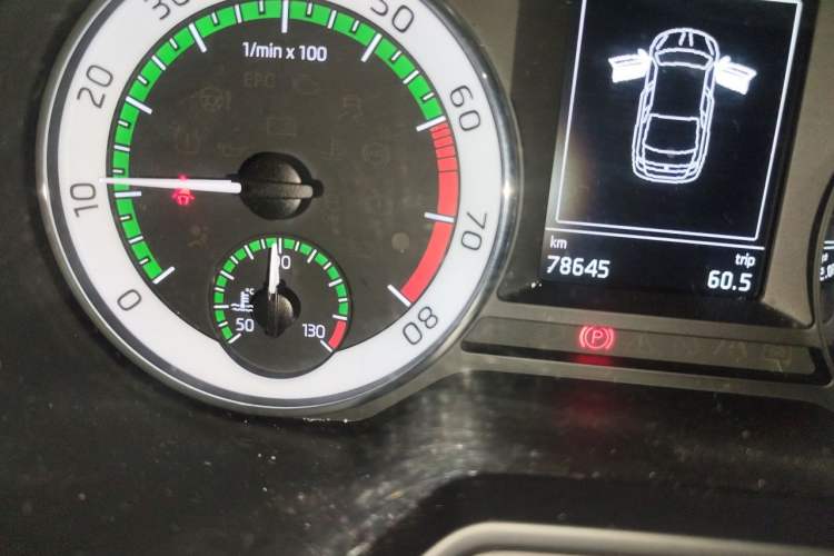 Used Skoda Octavia 2019 TSI230 DSG Luxury Edition Odometer Close Up