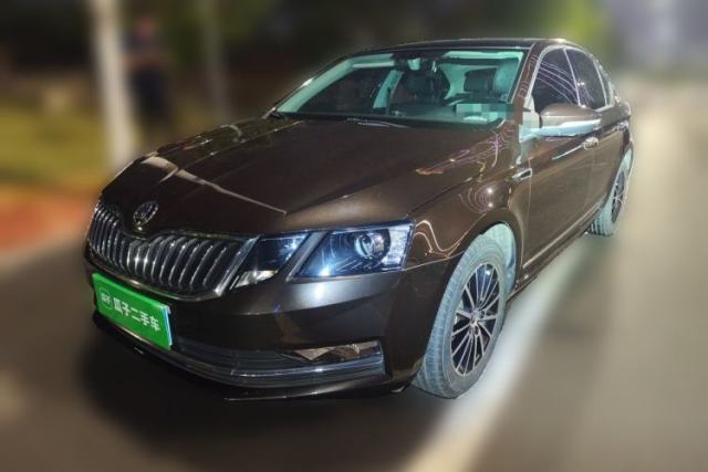 Used Skoda Octavia 2019 TSI230 DSG Luxury Edition