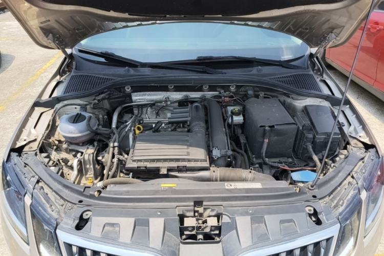 Used Skoda Octavia 2019 TSI280 DSG Luxury Edition Engine Bay