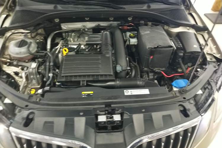Used Skoda Octavia 2019 TSI230 DSG Comfort Edition Engine Bay