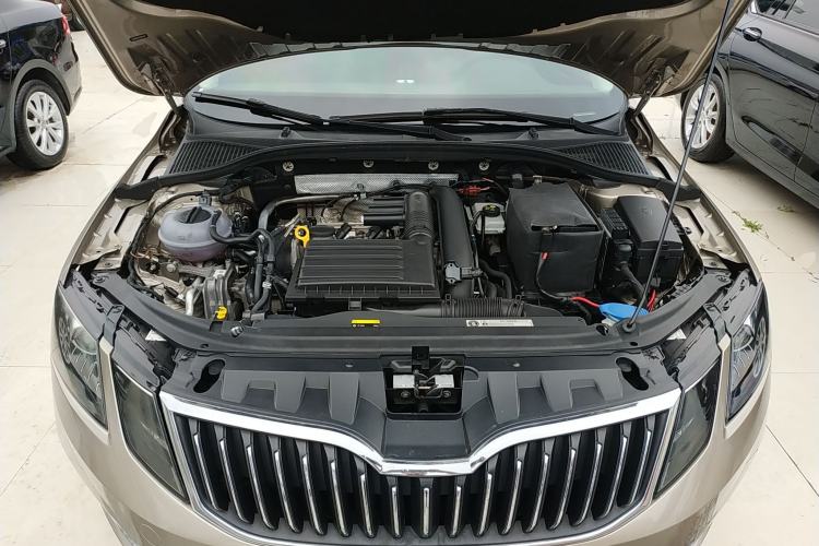 Used Skoda Octavia 2019 TSI230 DSG Luxury Edition Engine Bay