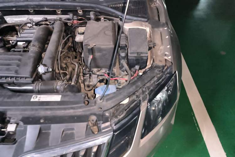 Used Skoda Octavia 2019 TSI230 DSG Luxury Edition Engine Bay Left