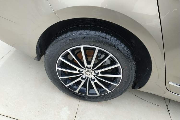 Used Skoda Octavia 2019 TSI230 DSG Luxury Edition Exterior 8