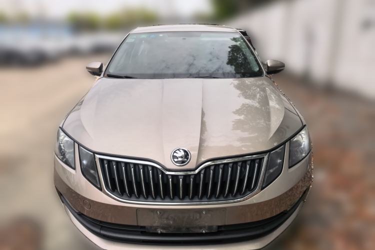 Used Skoda Octavia 2019 1.5L Automatic SmartDrive Comfort Edition China VI Standard Front
