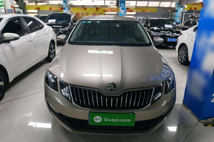 Used Skoda Octavia 2019 1.5L Automatic Comfort Edition Front