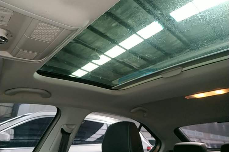 Used Skoda Octavia 2019 TSI280 DSG Smart Drive Flagship Edition China VI Headliner