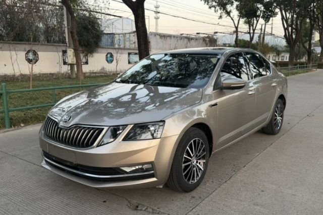 Used Skoda Octavia 2019 1.5L Automatic Luxury Edition