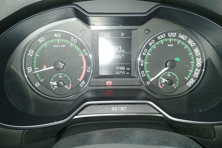 Used Skoda Octavia 2019 1.5L Automatic Comfort Edition Instrument Cluster