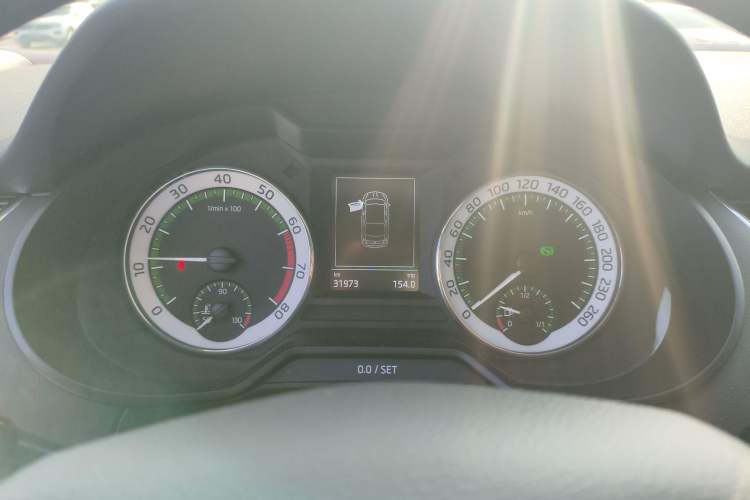 Used Skoda Octavia 2019 TSI280 DSG SmartDrive Luxury Edition China VI Instrument Cluster