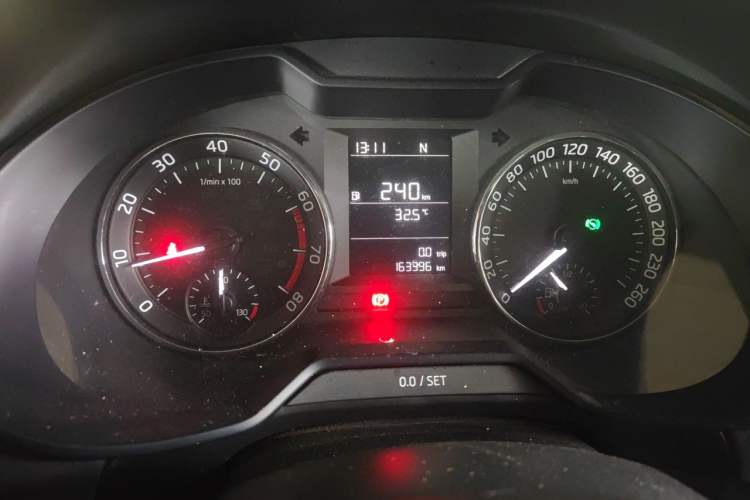 Used Skoda Octavia 2019 1.5L Automatic SmartDrive Comfort Edition China V Standard Instrument Cluster