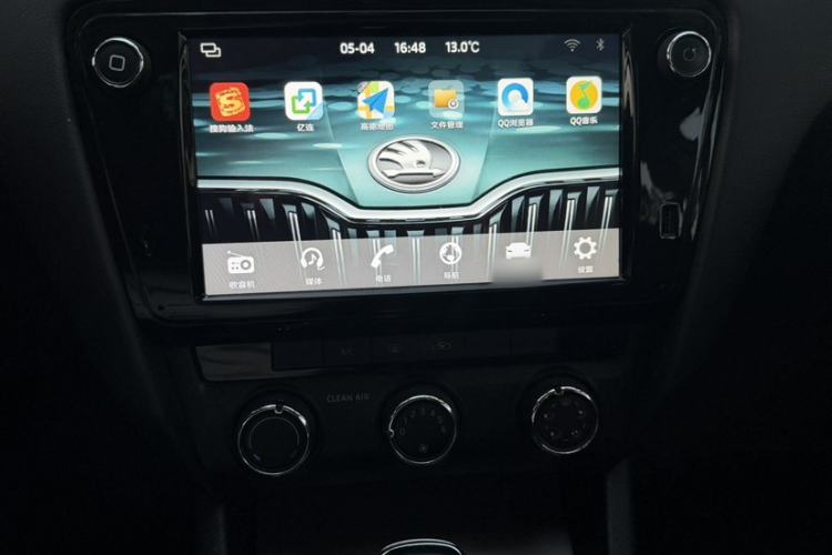 Used Skoda Octavia 2019 1.5L Automatic Luxury Edition Interior 3