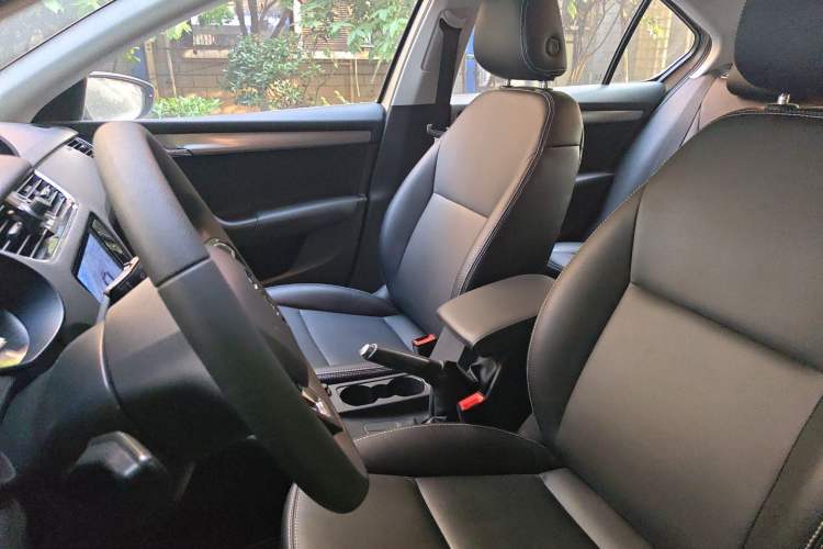 Used Skoda Octavia 2019 1.5L Automatic SmartDrive Comfort Edition China V Standard Left Front Seat