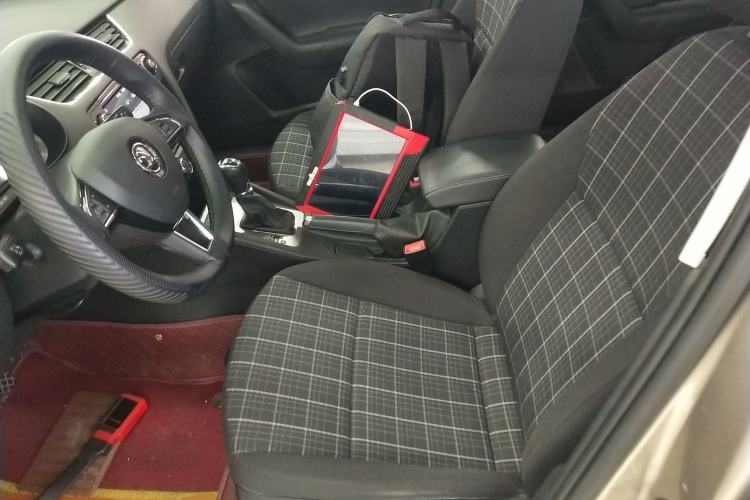 Used Skoda Octavia 2019 TSI230 DSG Comfort Edition Left Front Seat