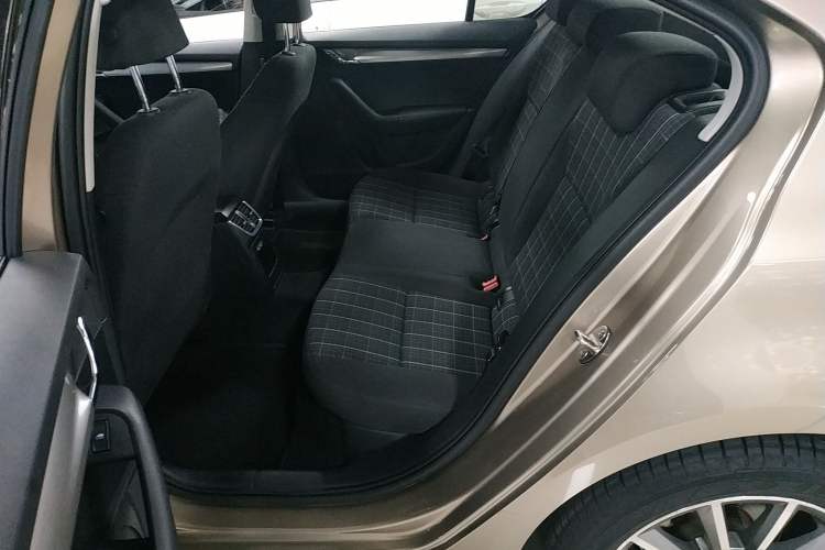 Used Skoda Octavia 2019 1.5L Automatic Comfort Edition Left Rear Seat