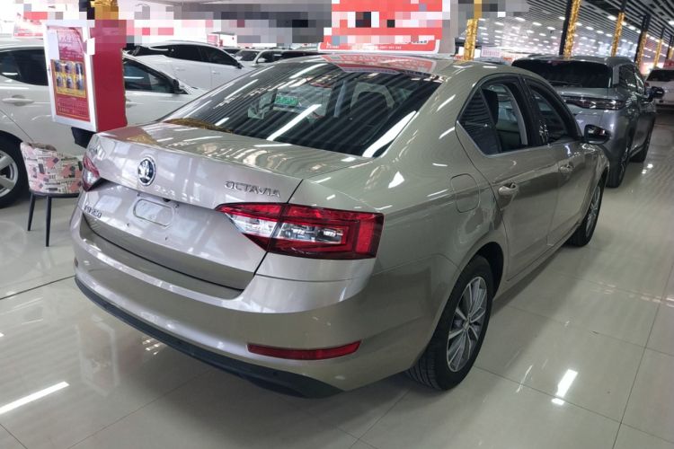 Used Skoda Octavia 2019 TSI230 DSG Comfort Edition Rear Right 45 Deg